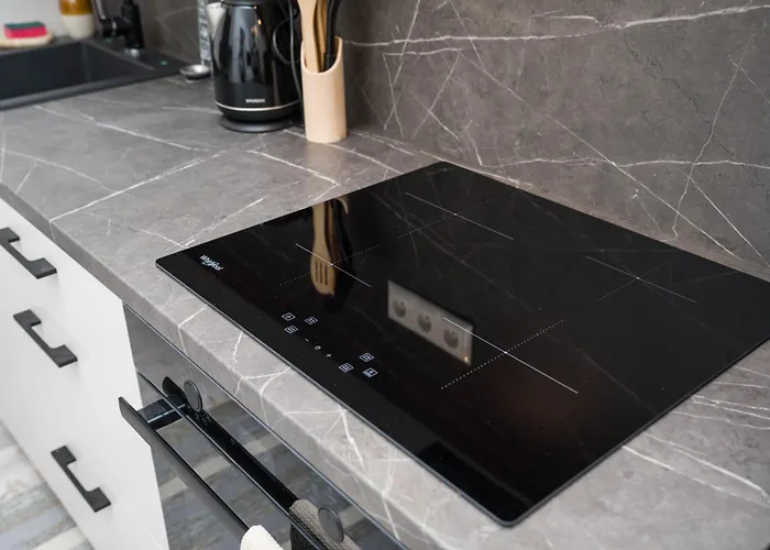 아파트 Luxapartment L Maesiarska